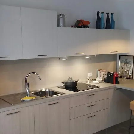 Garage Con Maison d'hôtes *