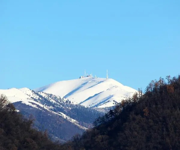 Garage Con Pensjonat Pieve di Soligo